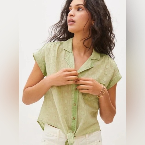 Pilcro Tops - Pilcro Anthropologie The Cammie Surf Blouse in Green Size Small